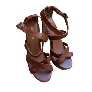 Mossimo Supply Co. Brown Faux Leather Platform Heeled Sandals - Size 7